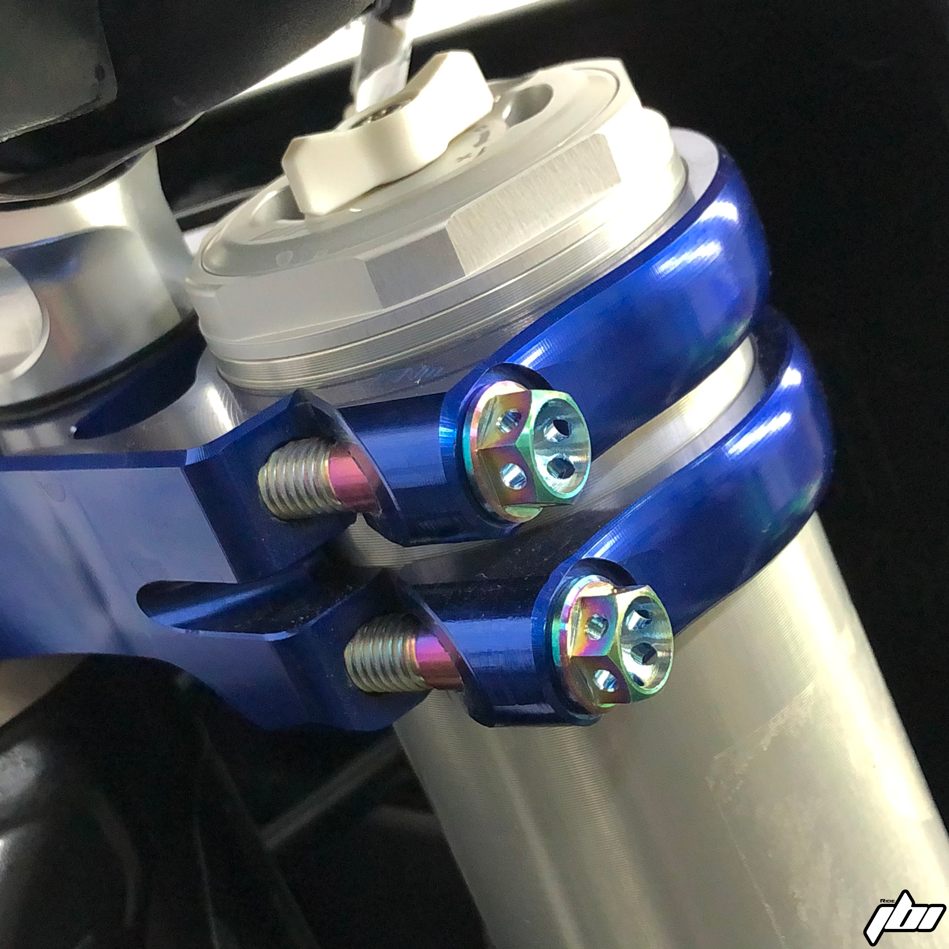 JBI Titanium Rainbow bolts JBI Titanium Rainbow bolts