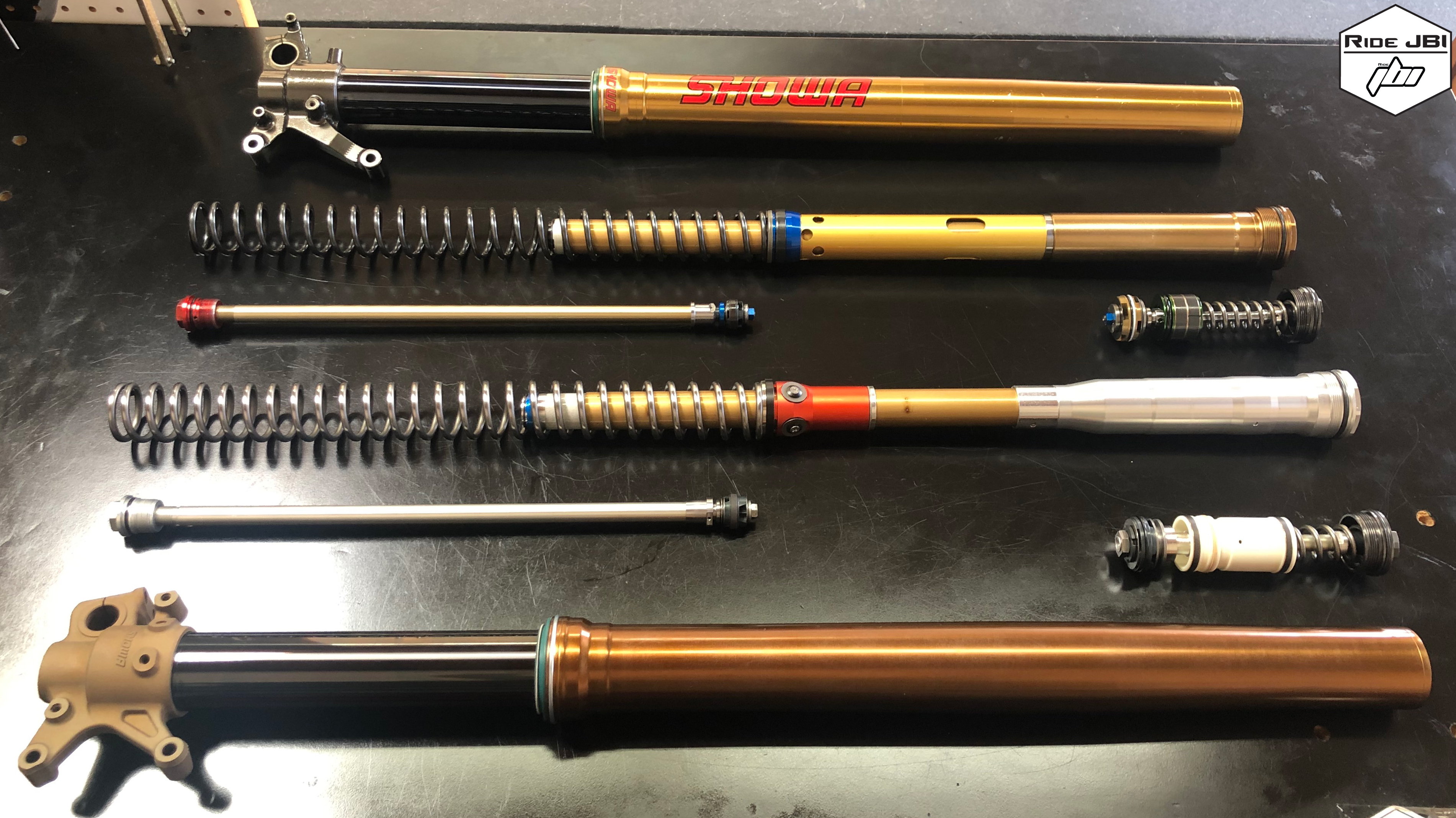 A Kit Showa 49mm Fork vs OEM Showa 49mm Spring Fork A Kit Showa 49mm Fork vs OEM Showa 49mm Spring Fork